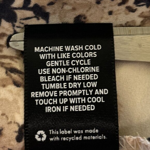 Torrid SZ1=14/16 Babydoll style pink floral top Romantic Fairy Boho Cottage - Picture 8 of 9